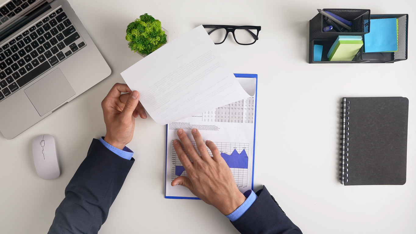 Graham Price Trainer